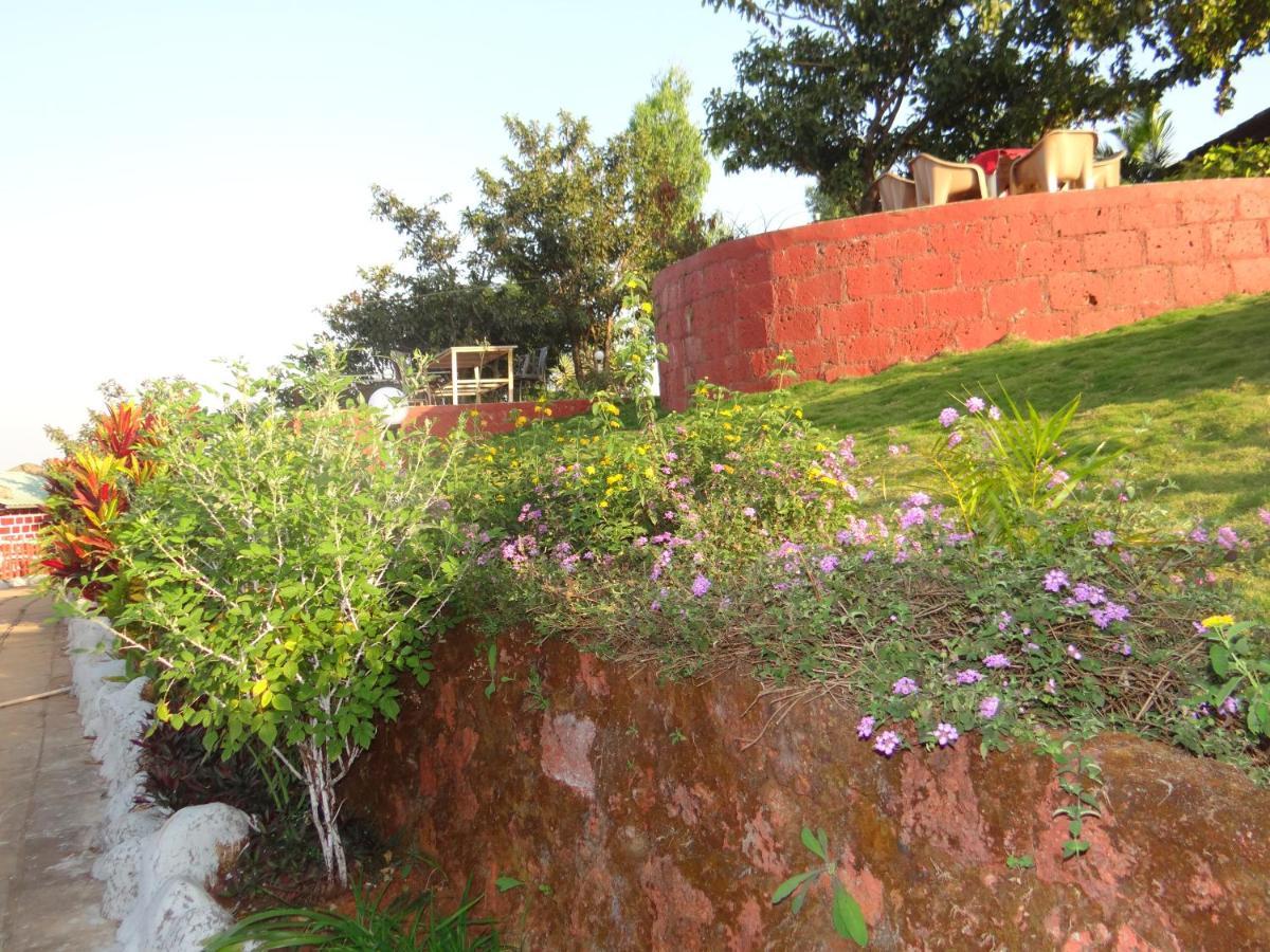 Exotic Valley Hotel Mahabaleshwar Exterior photo