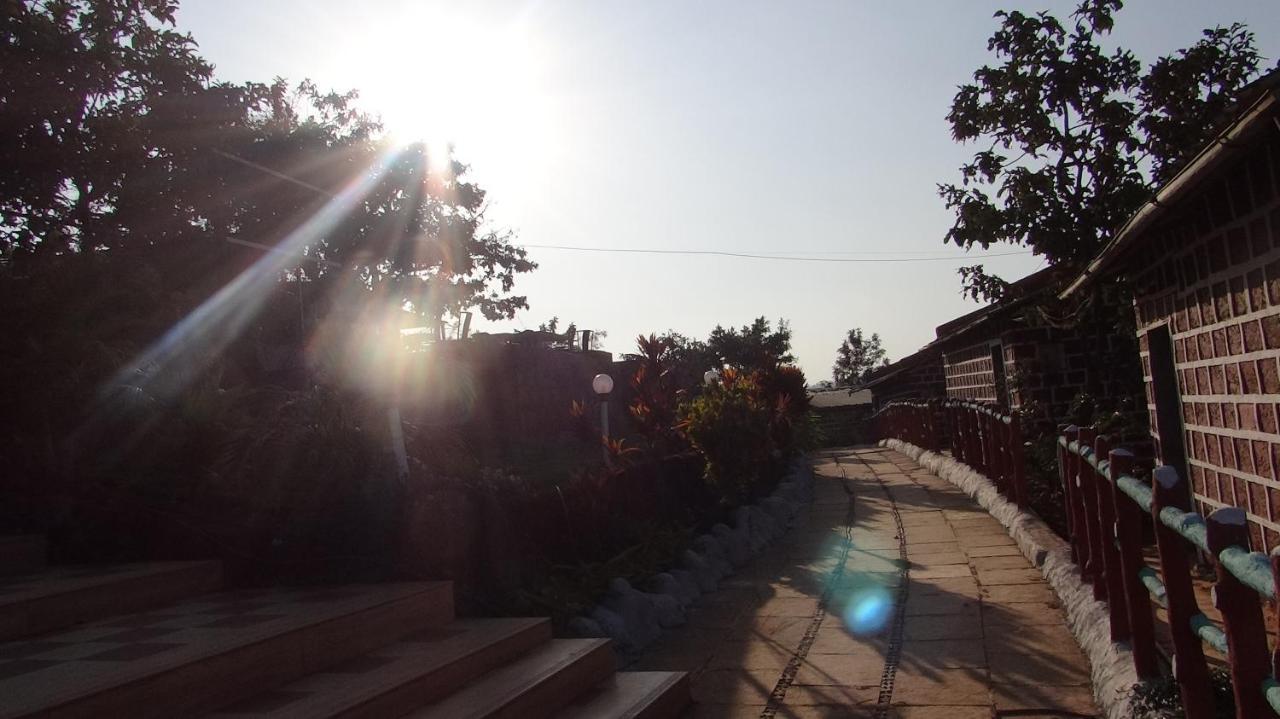 Exotic Valley Hotel Mahabaleshwar Exterior photo