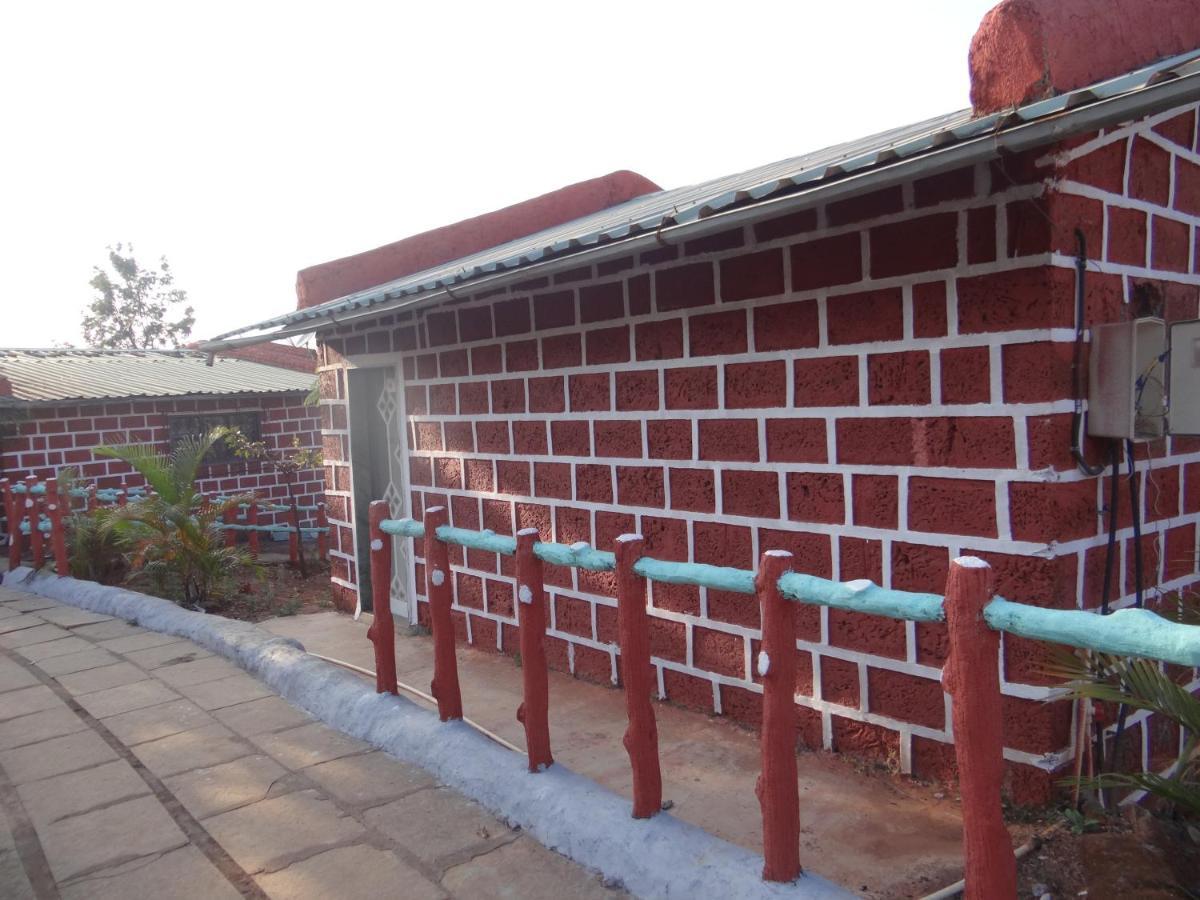 Exotic Valley Hotel Mahabaleshwar Exterior photo
